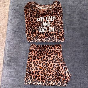 Cuddl Duds long sleeve pajama set